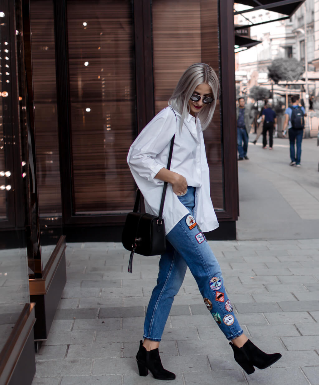 How To Style: Mom Jeans