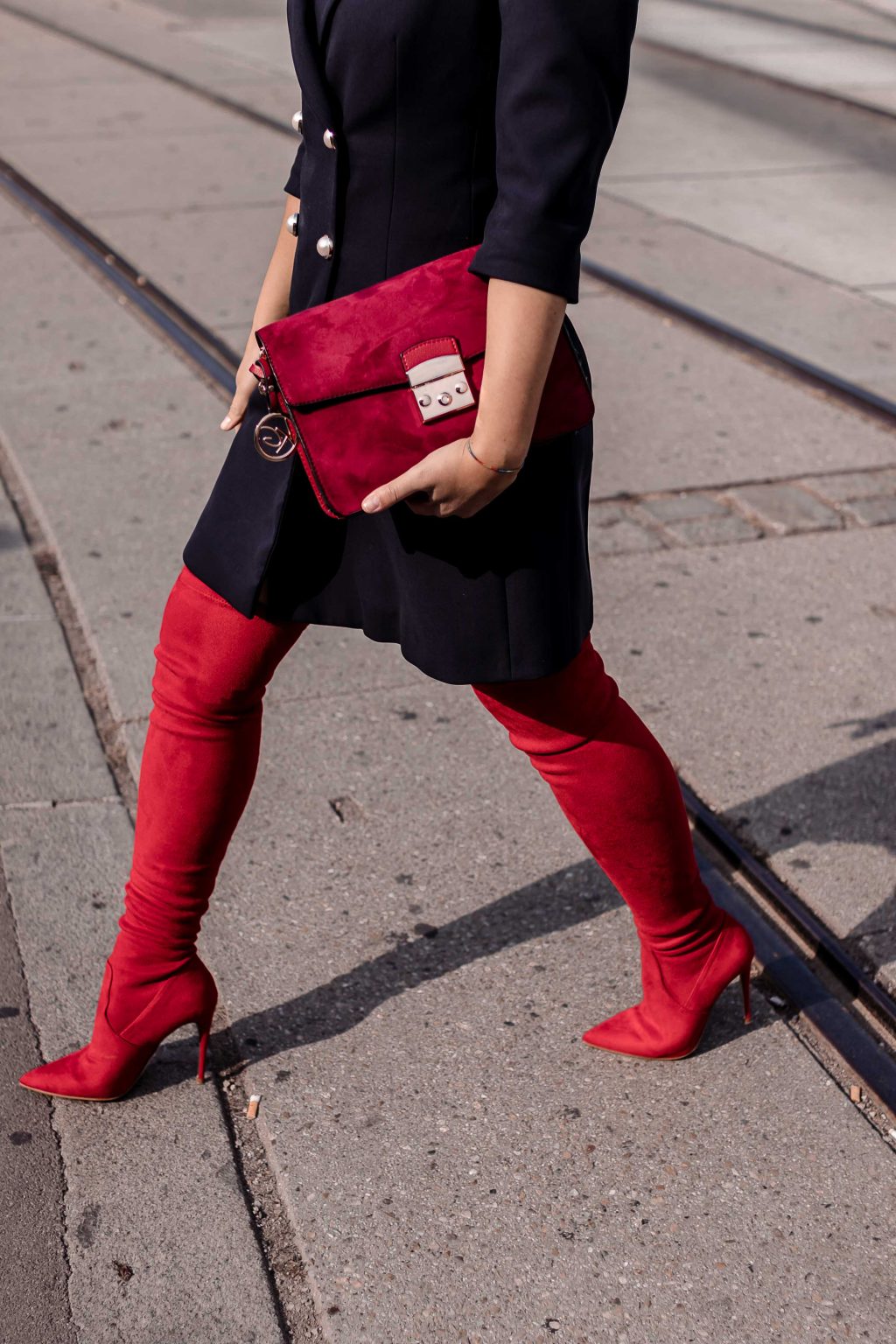 Chic ways to stye red over the knee boots